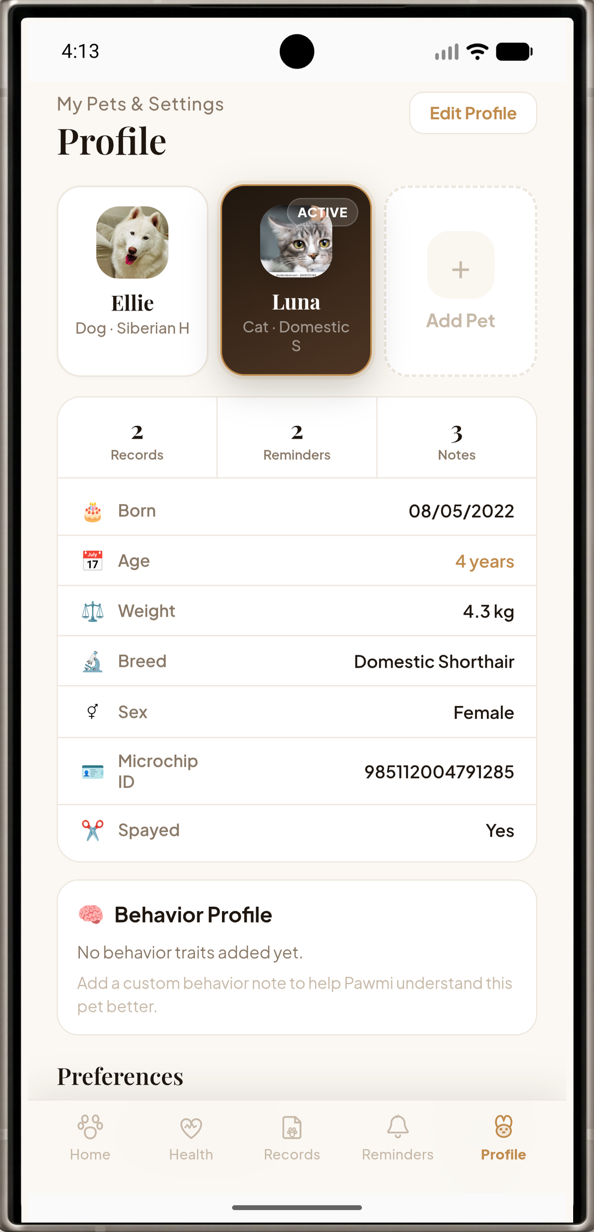Pawmi pet profile screen showing multiple pets kept separate